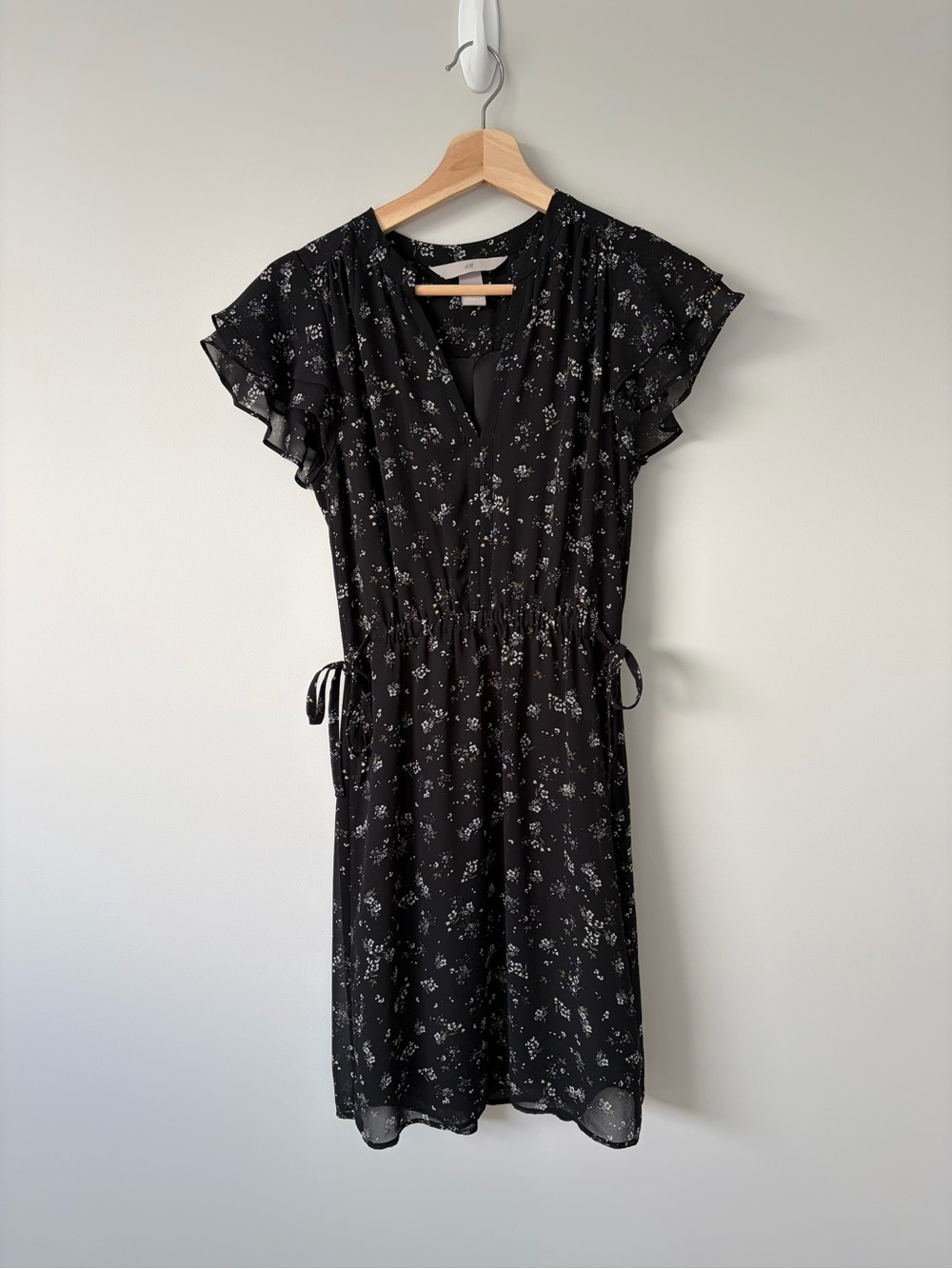 Black Floral Flutter-Sleeve Dress